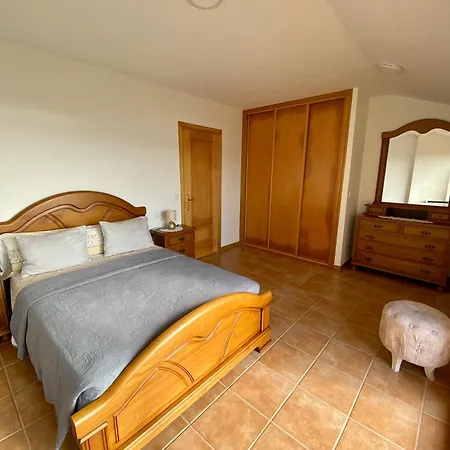 Portosin Con Piscina Al Lado De La Playa Holiday home